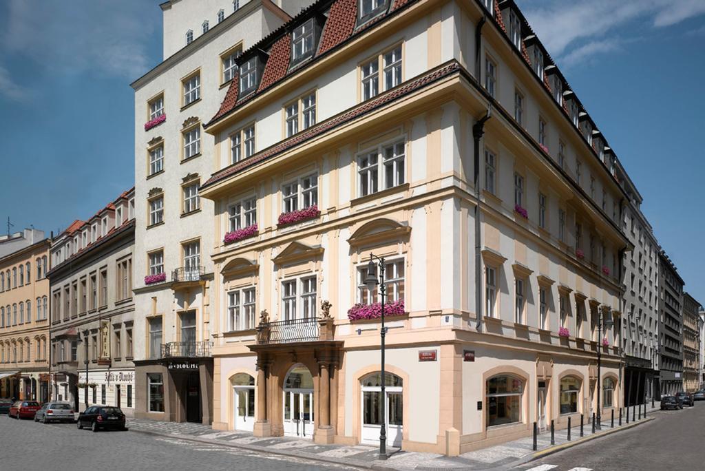 White & Gray Apartments Prague Luaran gambar