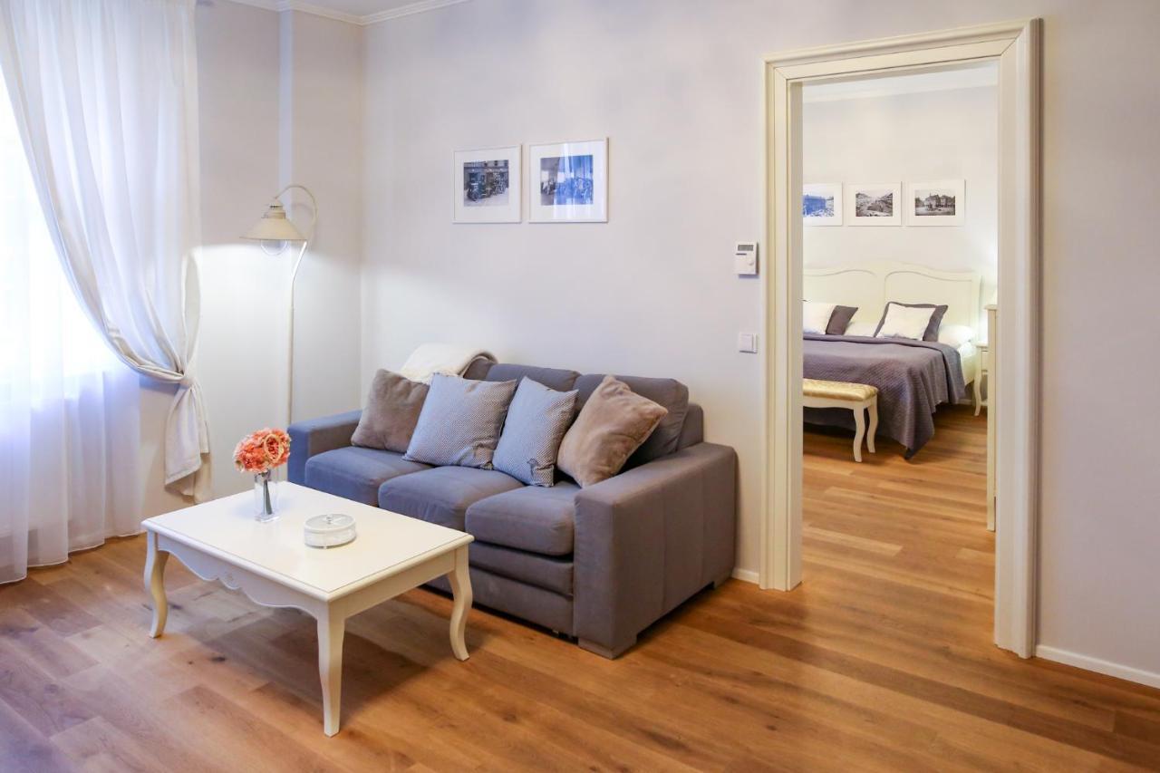 White & Gray Apartments Prague Luaran gambar