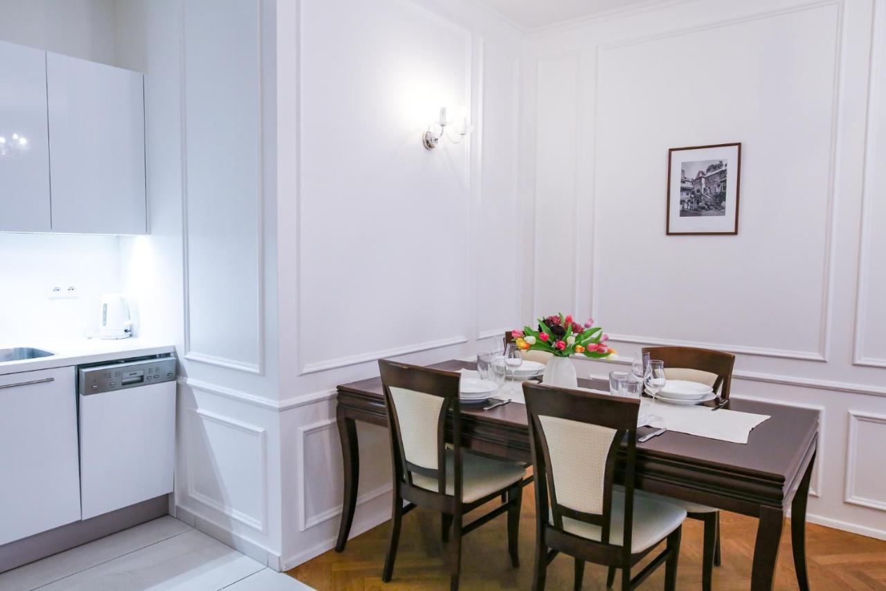 White & Gray Apartments Prague Luaran gambar