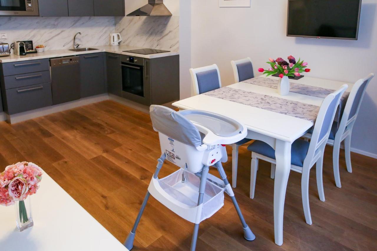 White & Gray Apartments Prague Luaran gambar