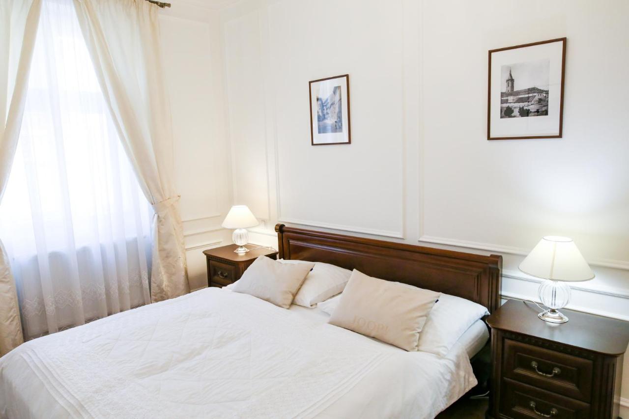 White & Gray Apartments Prague Luaran gambar