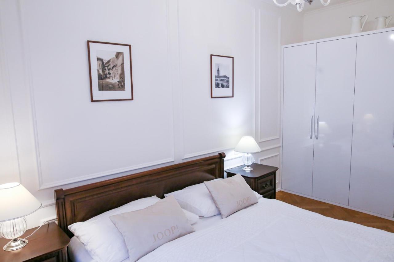 White & Gray Apartments Prague Luaran gambar